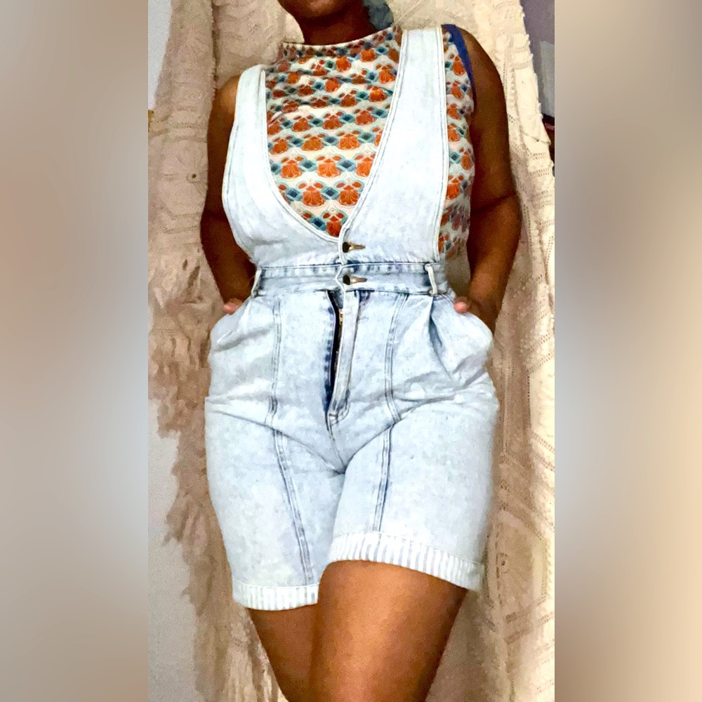 Vintage G. Pellini denim jumpsuit. 

Measurements available upon request.